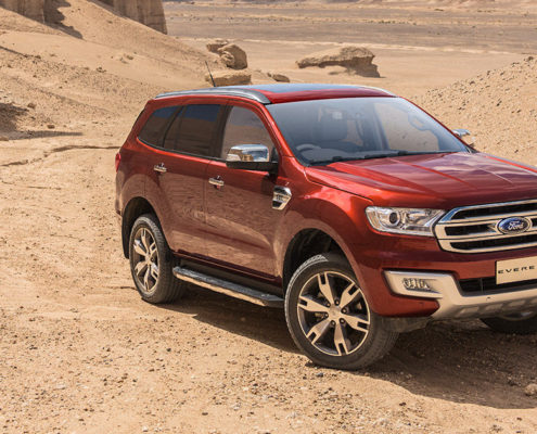 Ford Everest on Desert Hills