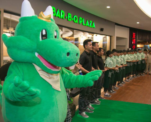 BAR-B-Q Plaza AEON Mall Mascot and Team