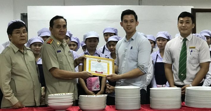 EFG Laos donated 500 The Pizza Company Plates to Paphasak Technical College's Department of Hospitality